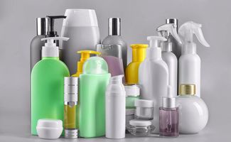 在化妝時代，面部濕疹的最佳處理方法與產品選擇指南